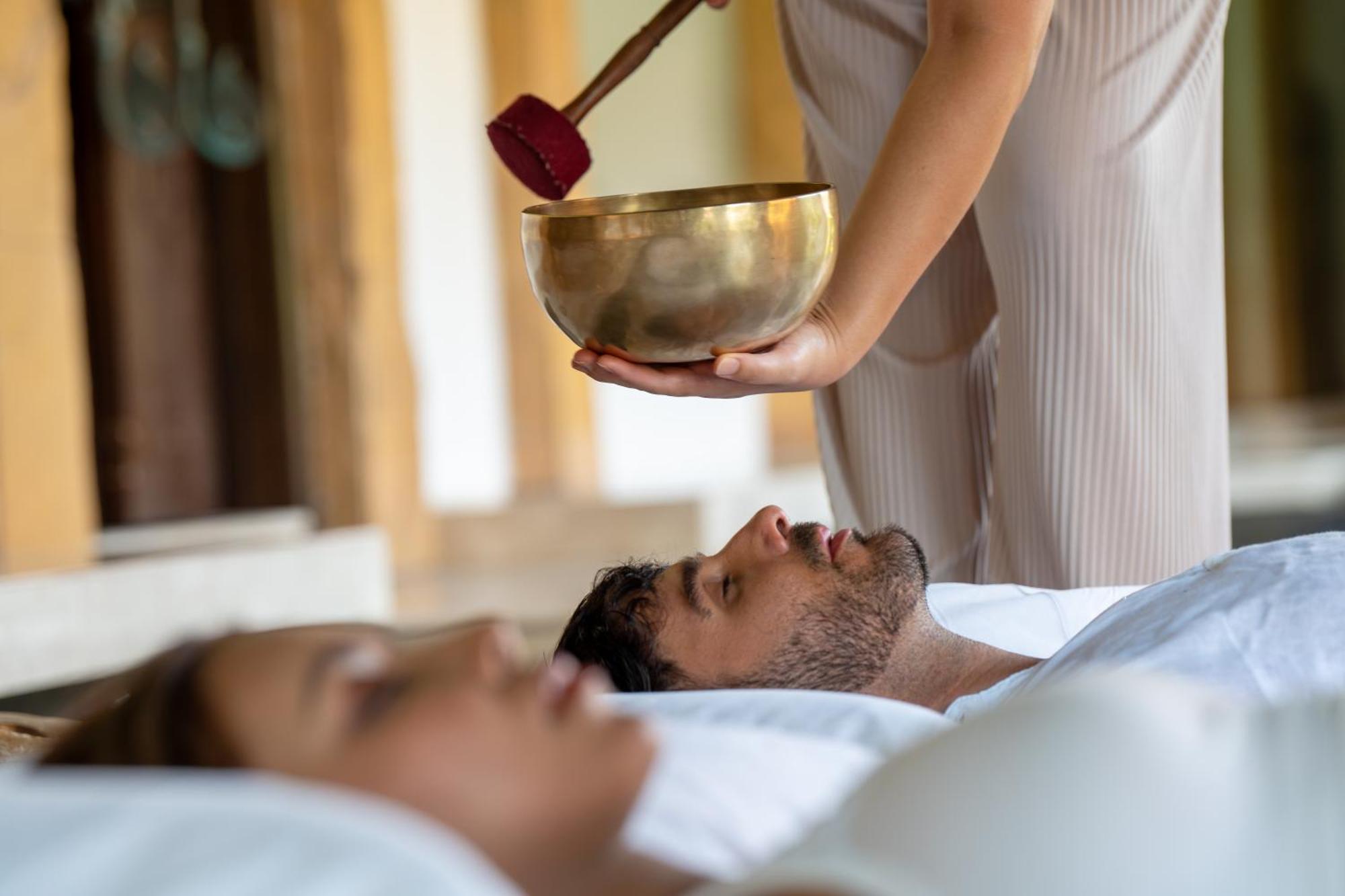 Jw Marriott Khao Lak Resort And Spa Exterior foto Singing bowl therapy