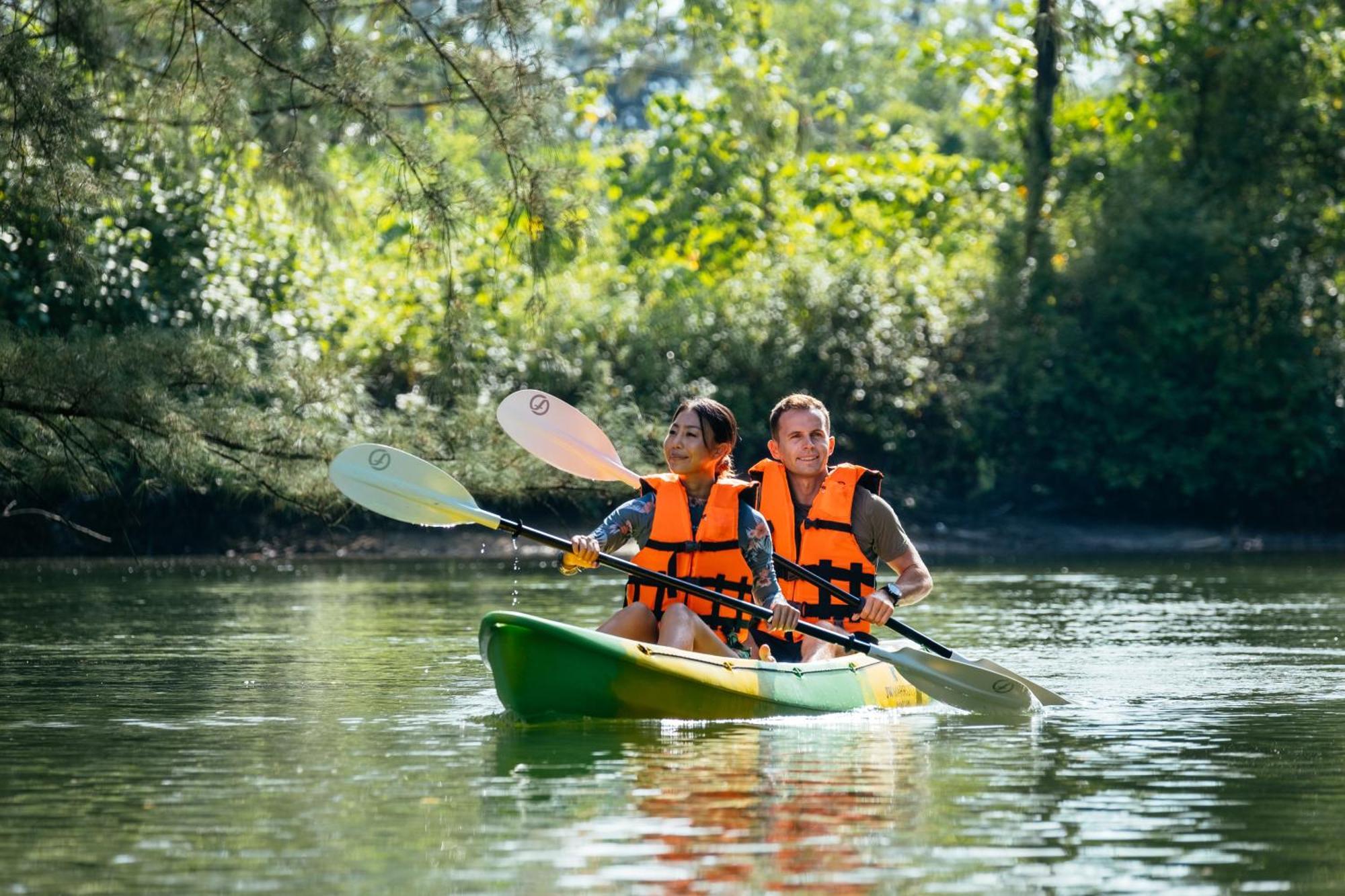 Jw Marriott Khao Lak Resort And Spa Exterior foto Kayaking in the Danube Delta